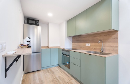 Nou Moles Apartment | Apartment 'Nou Moles' with Wi-Fi and Air Conditioning