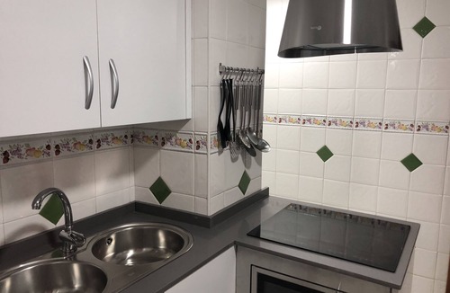 La Malagueta Apartment | Apartment on the beachfront overlooking the sea of Alboran, in the Malagueta.