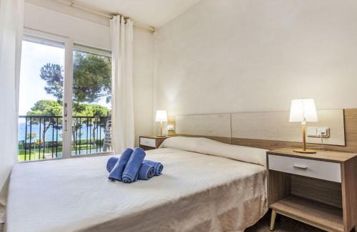 Blanes Apartment | Apartment Palmeras by Interhome