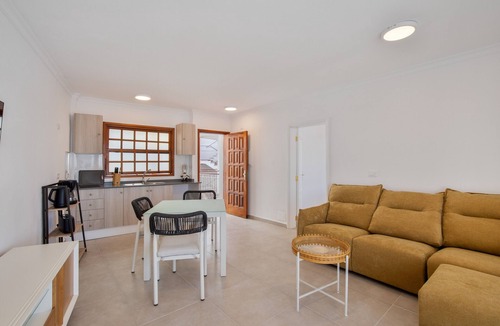 Puerto Naos Apartment | Apartment 'Playa Delphin 403' with Sea View, Balcony and Wi-Fi