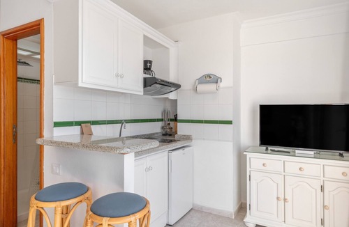 Puerto Naos Apartment | Apartment 'Playa Delphin 306' with Sea View, Balcony and Wi-Fi