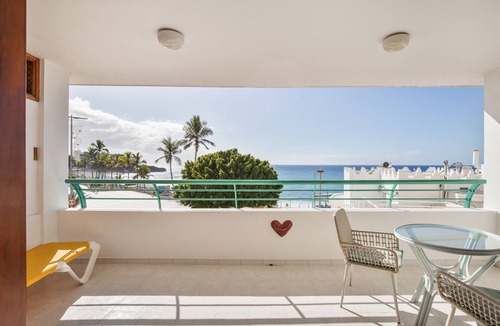 Puerto Naos Apartment | Apartment 'Playa Delphin 301' with Sea View, Balcony and Wi-Fi