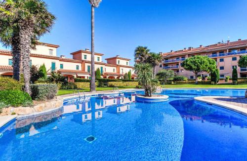 Pals Apartment | Apartment Port Pals A I by Interhome
