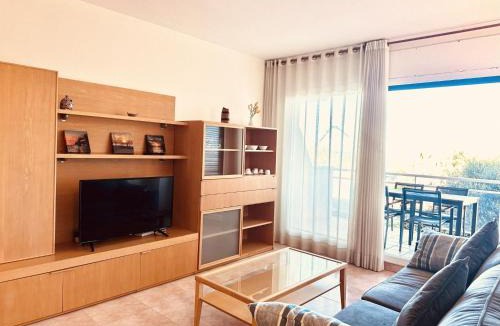 Pals Apartment | Apartment Port Pals Sea Breeze Terrace by Interhome