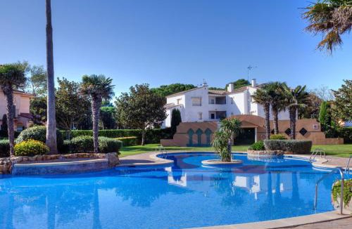 Pals Apartment | Apartment Port Pals Sea View by Interhome