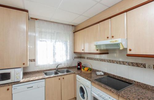 Les Planes del Rei Apartment | Apartment Residencial Eurosol de los Monteros by Interhome