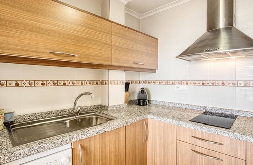 Santa Pola Apartment | Apartment 'Sunflower Puerto Rico' with Sea View, Air Conditioning, Balcony and Wi-Fi