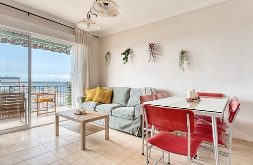 Santa Pola Apartment | Apartment 'Sunflower Puerto Rico' with Sea View, Air Conditioning, Balcony and Wi-Fi