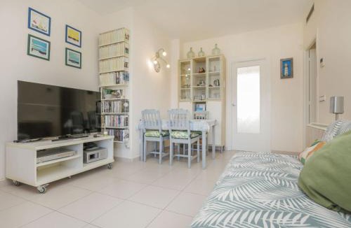 Lloret de Mar Apartment | Apartment Tramuntana by Interhome