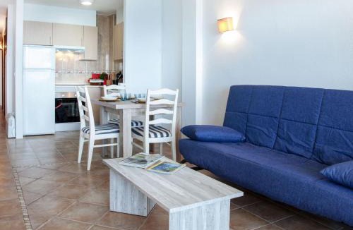 Platja d'Aro Apartment | Apartment Vermell-8 by Interhome