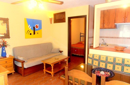Carihuela Apartment | Apartment very close to the promenade of La Carihuela
