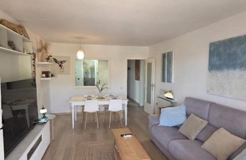 Vallpineda Apartment | Apartment with large terrace in Vallpineda, Sitges