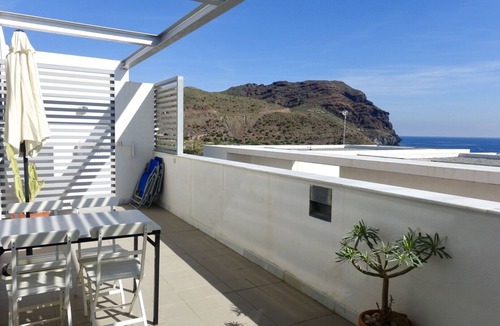 Las Negras Apartment | Apartment with sea views with pool and wifi