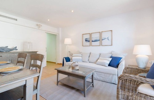 Tamariu Apartment | Apartment with sea views, near the beach, functional for families
