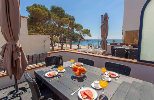 Tamariu Apartment | Apartment with sea views, near the beach, functional for families