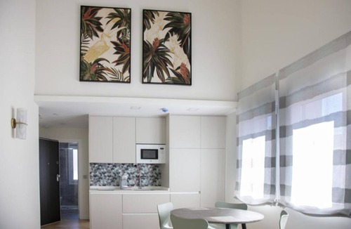 Burgos Apartment | Apartments La Quinta