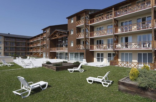 Pyrenees 2000 Apartment | Appart Vacances Pyrénées 2000 by Interhome