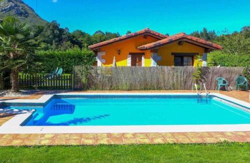La Portilla Apartment | Appto rural con piscina cerca de Llanes- PDRA004R