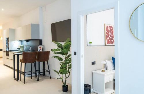 Benicalap Apartment | Apt new Mestalla | jacuzzi | billar | ping pong