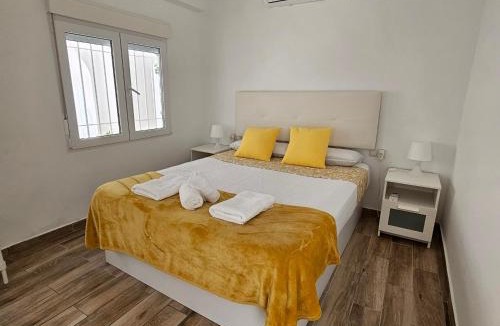 Carihuela Apartment | APTO TANEZ TORREMOLINOS, a