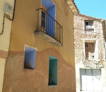 Laluenga House | Aragonaise