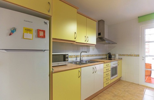 Costa de Antigua Ski Chalet | Ares Home Private Villa with Garden, Pool, Barbecue and Golf.