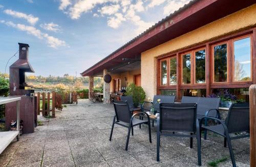 San Andres del Rabanedo Villa | Arroyo del Valle