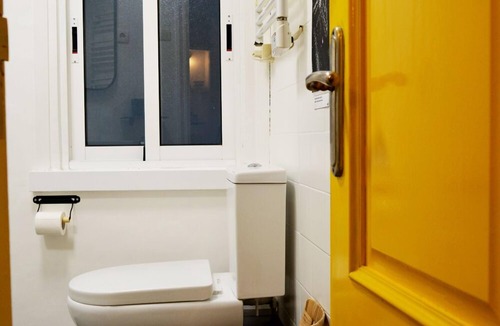 La Coruna House | ART EXPERIENCE! WIFI, NETFLIX, DOWNTOWN