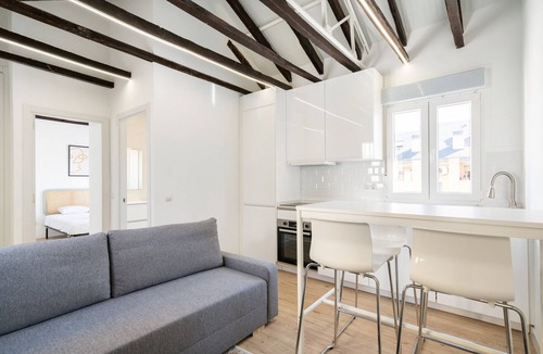 Palomeras Bajas Apartment | atico reformado en vallecas de alquiler temporal