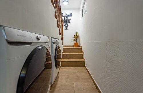 Villena Apartment | Attic Back Lion