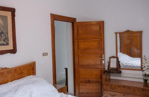 Salobrena House | Authentic, Huge Terrace, Views, Garage - Casa Paseo de Las Flores
