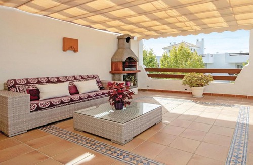 New Golden Mile Apartment | Awesome Apartment In Estepona With Wifi