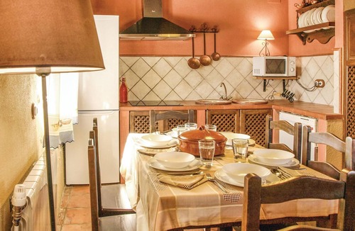 Villanueva del Duque House | Awesome home in Villanueva del Duque