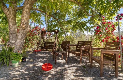 Castillo de Locubin House | Awesome home in Castillo de Locubin