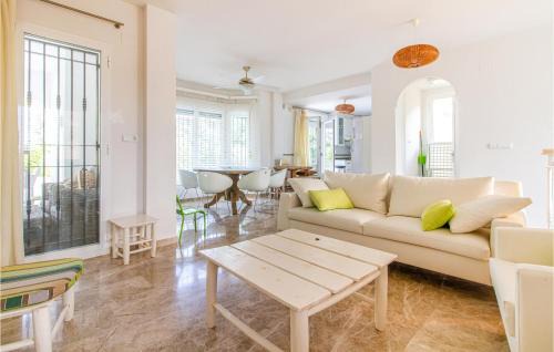 Hoya de los Patos House | Awesome Home In Alacant With Wifi