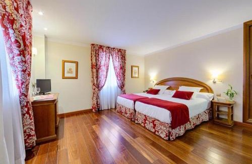 Penafiel Hotel | AZZ Peñafiel Las Claras Hotel & Spa