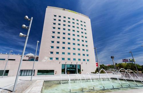 San Sebastian de los Reyes Hotel | B&B HOTEL Madrid Aeropuerto T4