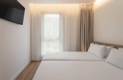 San Fermin Hotel | B&B HOTEL Madrid San Fermin