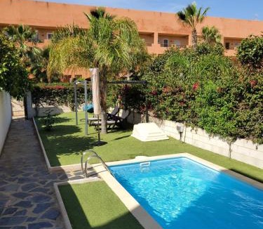 Vera Beach Apartment | BAJO en PRIMERA LÍNEA de VERA-PLAYA con piscina privada!