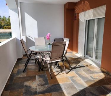 Vera Beach Apartment | BAJO en PRIMERA LÍNEA de VERA-PLAYA con piscina privada!