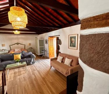 Tejeda Apartment | Balcón Néstor Álamo II