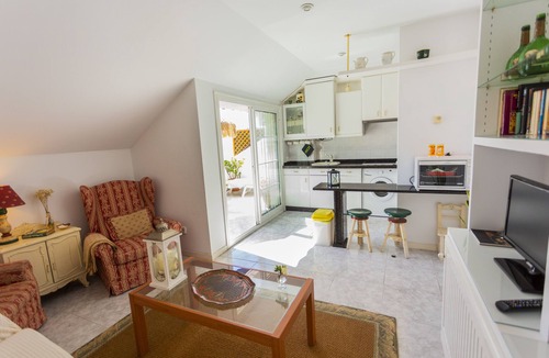 Samieira Apartment | Balcony of Rias Baixas - Couple's Getaway + Pool |Beach Apartment in Pontevedra