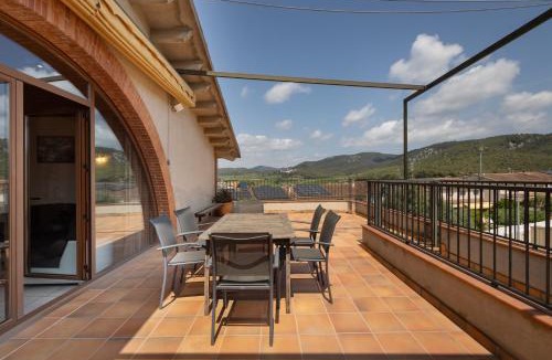 Avinyonet del Penedes Bed & Breakfast | Ball de Bastons