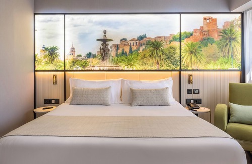 R.E.N.F.E. Hotel | Barceló Malaga Hotel