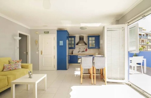 Las Palmas de Gran Canaria Apartment | Beachfront Apartment Las Canteras Beach La Puntilla Area