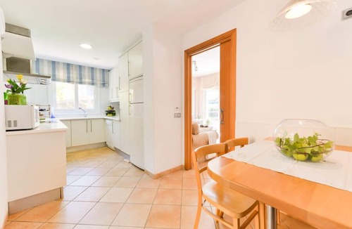 Alcanada Villa | BEACH HOUSE WITH PRIVATE POOL AND GARDEN
