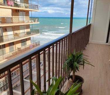 Els Arenals del Sol Apartment | Beachfront cozy apartament Arenales del Sol, Alicante