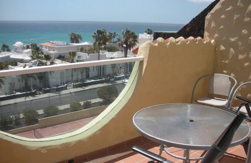 Bahia Calma Apartment | Beachfront studio apartment