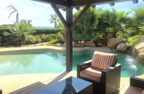 Vera Beach House | Beachfront Villa