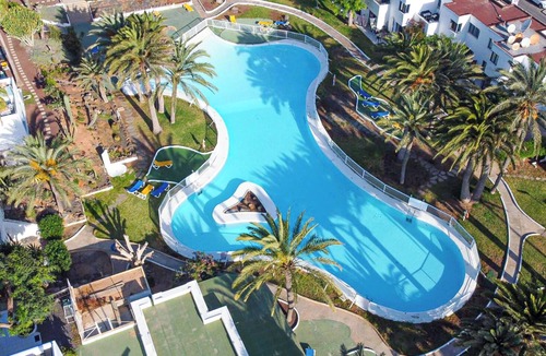 Corralejo Apartment | Beachside Studio, Ocean View, Large Terrace, 100m to Beach, Pool, Wifi